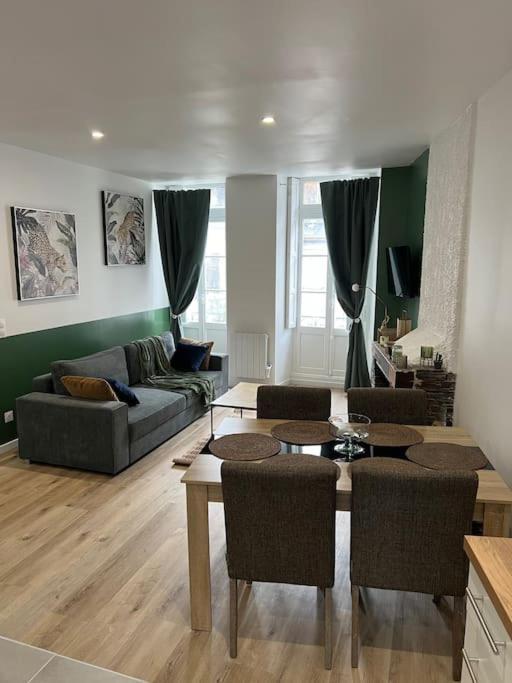 Apartament Le Chaleureux Luchonnais Bagnères-de-Luchon Zewnętrze zdjęcie